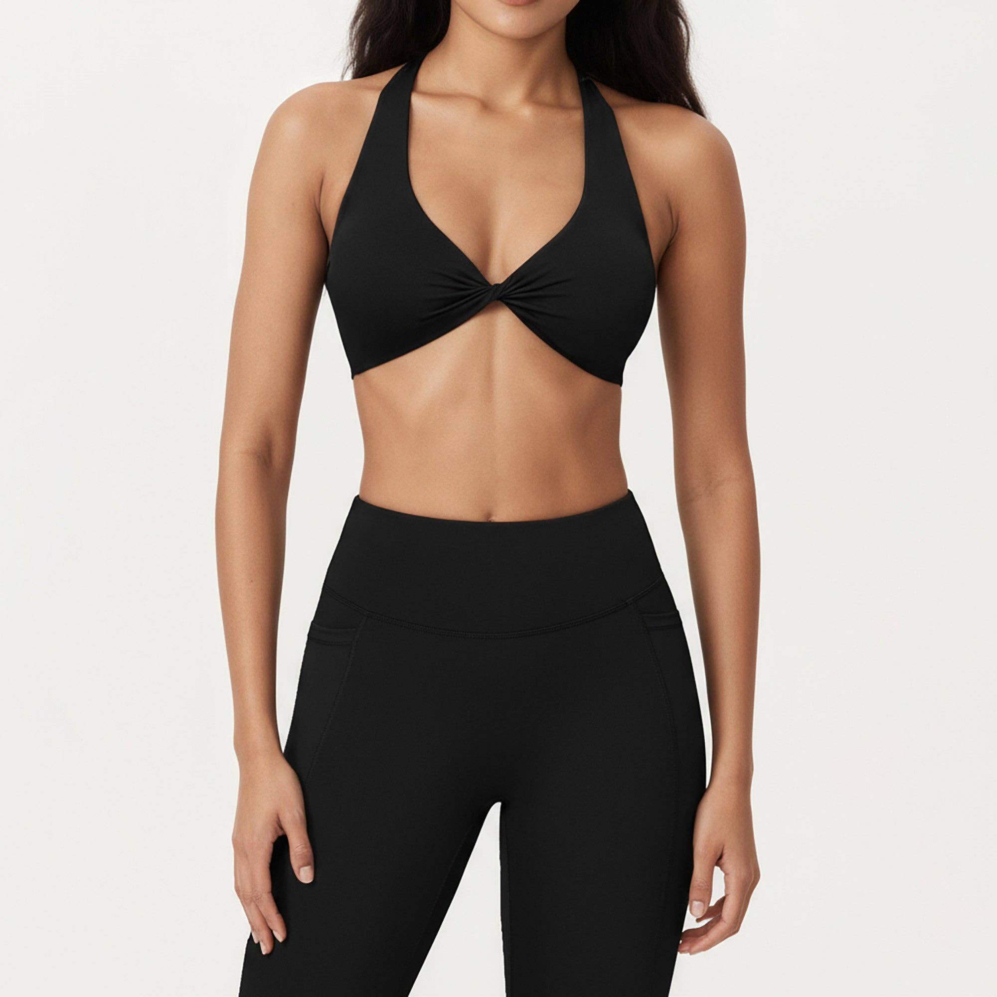 Active by Anna-Kaci - Vendita all'ingrosso Reggiseno sportivo - Donna - Top reggiseno sportivo con halter a torsione e spallina larga di supporto1