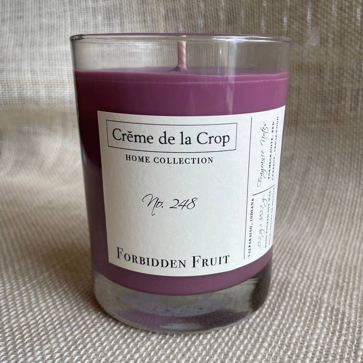 VIAI Beauty – wholesale Jar/filled candle – Soy Candle - Forbidden Fruit (Pomegranate)0