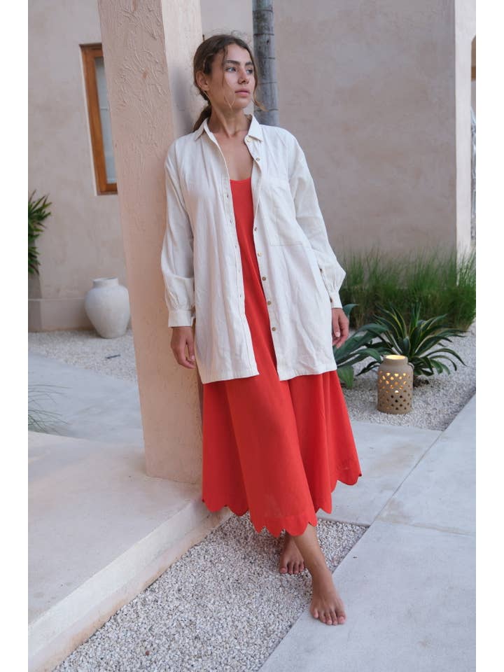 The White Artist Smock for wholesale on Faire