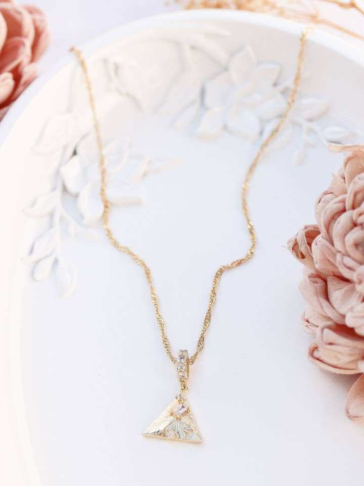 Collier Tarin pour la vente par Rox & Lily