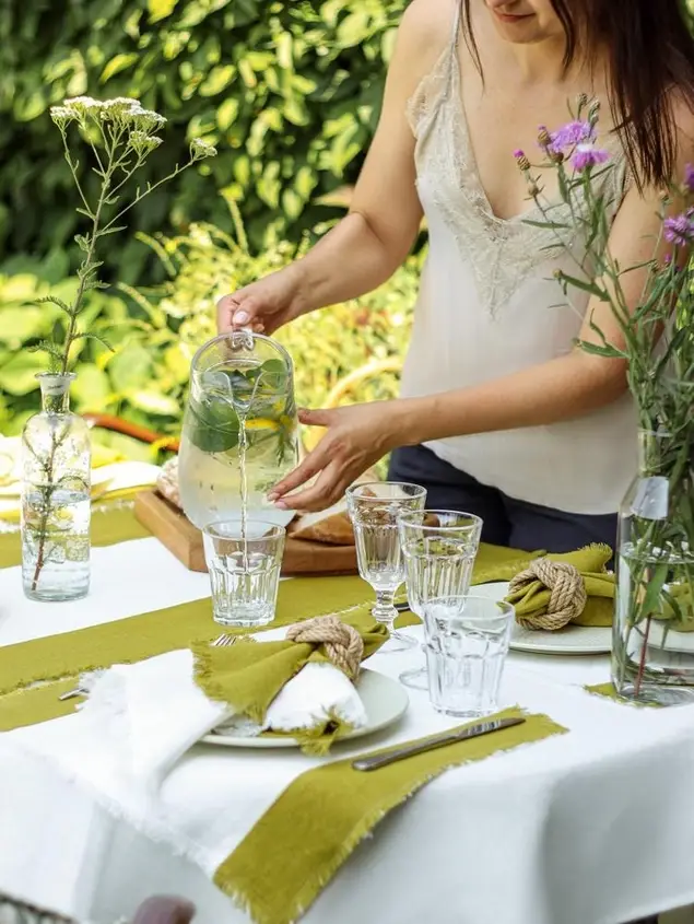 Liem Home - Vente Serviettes de table en tissu - Serviettes en lin élégantes à franges pour décoration de mariage4