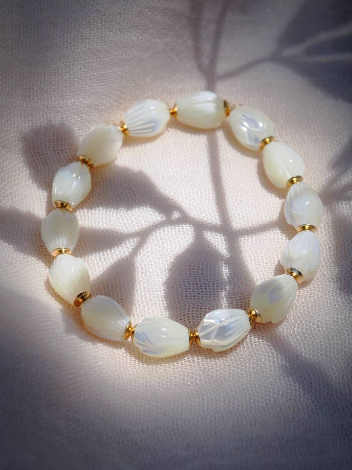 Stretchy Mother of Pearl Pikake Bracelet - Anela for wholesale by Ke Aloha Jewelry