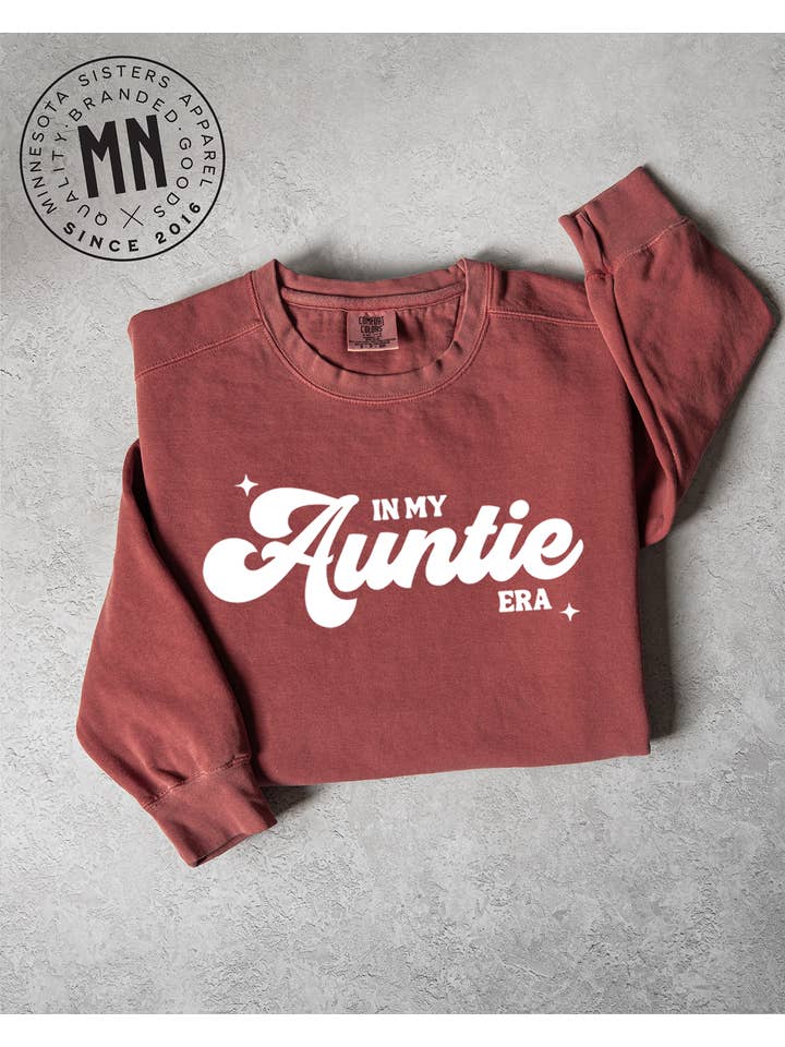 Minnesota Sisters - Wholesale Graphic Sweatshirt - Women's - In My Auntie Era Crewneck1