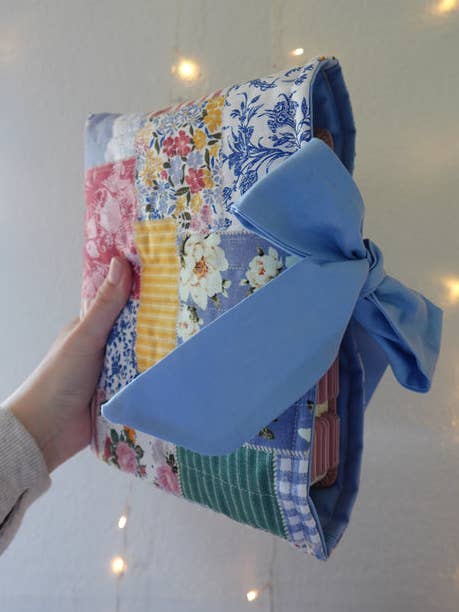 Garten des Lobes Bibelhülle - Handgemachte Bibelabdeckung für den Großhandel von Kindness On Cotton