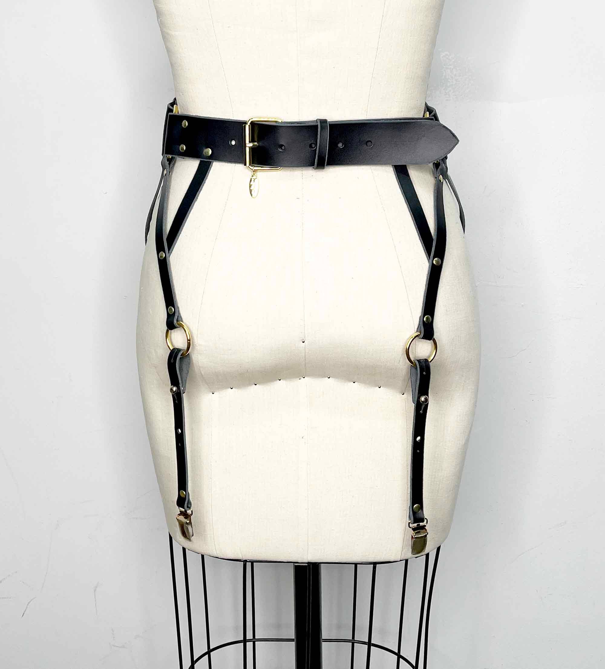 Love Lorn Lingerie - Venta al por mayor Cinturón - Mujer - Liguero Ostara de cuero negro3