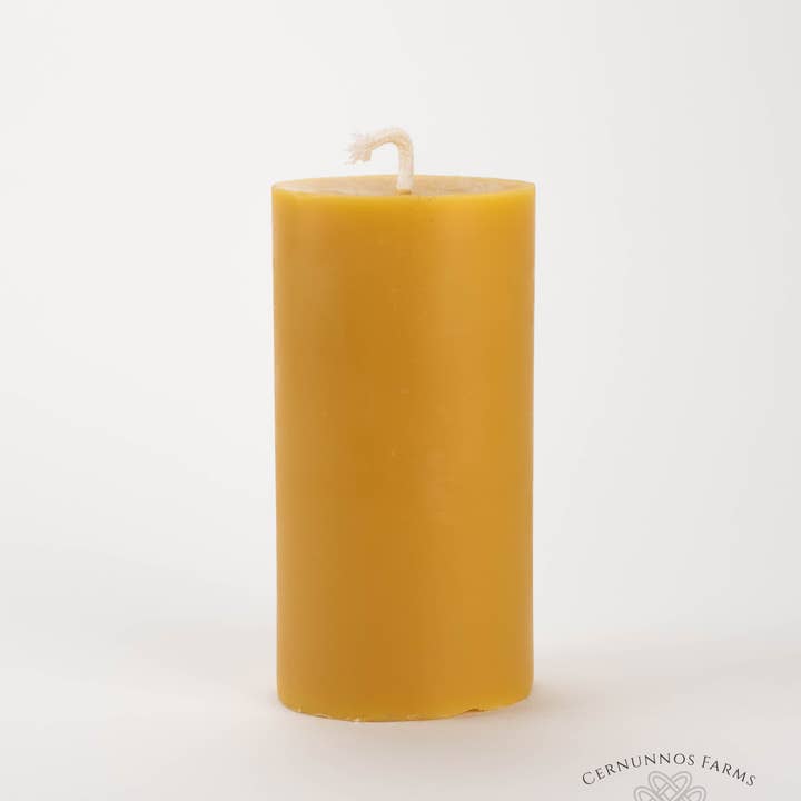 Cernunnos Farms - Wholesale Pillar Candle - Beeswax pillar candle