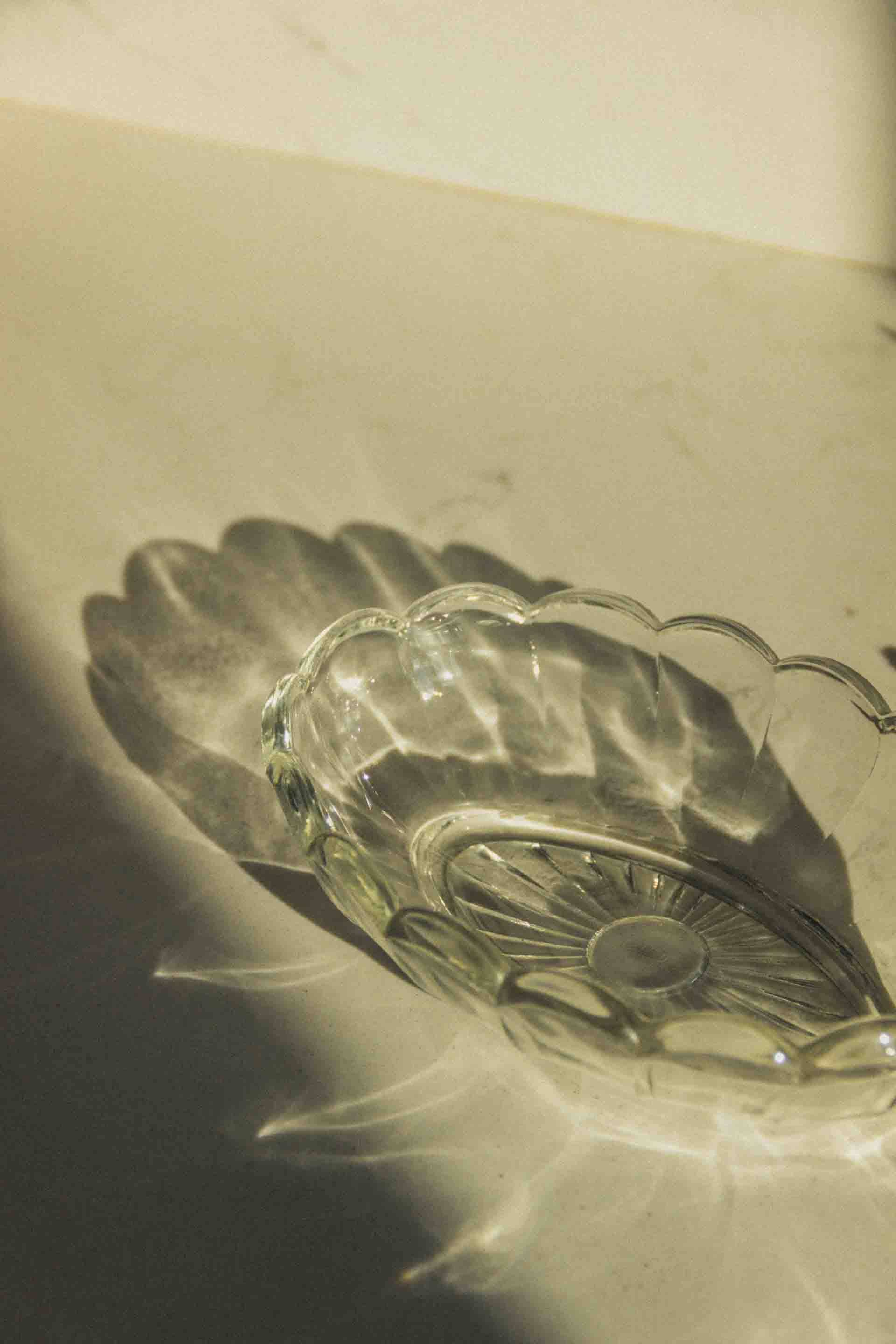 Eloge - Wholesale Decorative Plate/Dish/Bowl - Serrated cup1