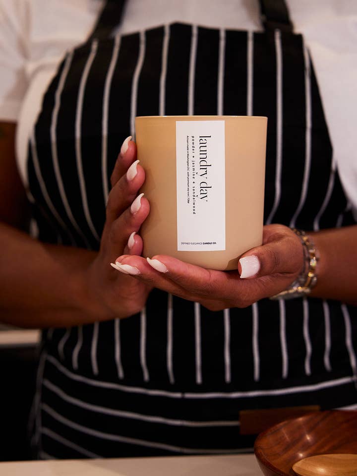 Dia de lavanderia por atacado de Defined Elegance Candle Co.