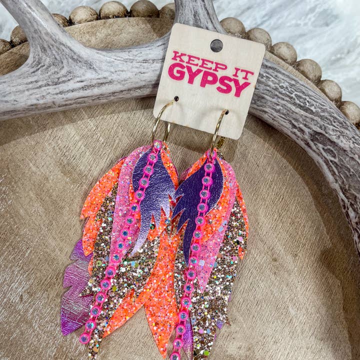 Keep it Gypsy - Wholesale Dangle Earrings - Pink & Orange Feather Earrings0