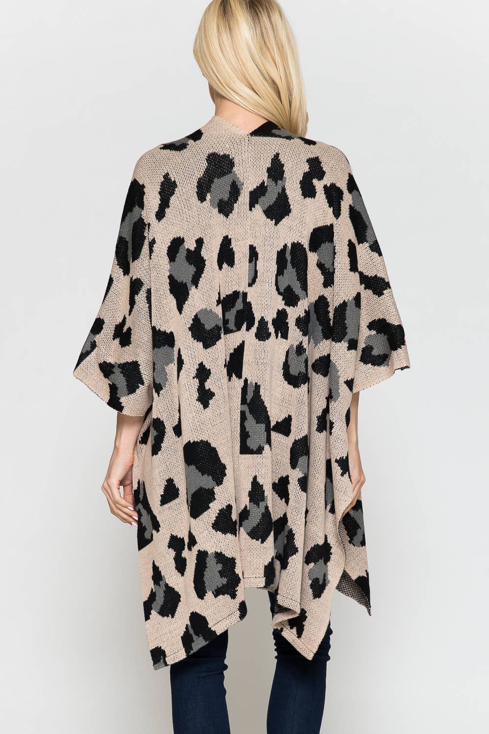 Justin & Taylor - Vendita all'ingrosso Kimono - Donna - Cardigan kimono Clarabelle con stampa leopardata12