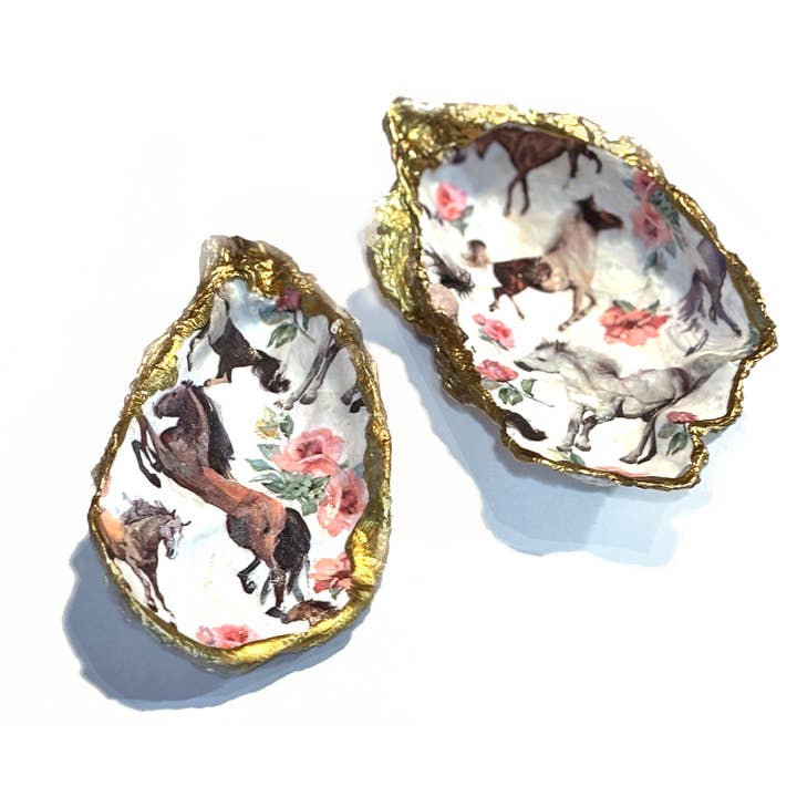 Concha de ostra patrón de caballo y rosa joyero para venta al por mayor de Loralin Design