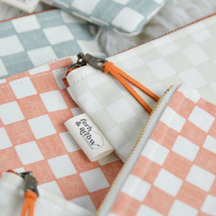 Fern & Arrow - Vendita all'ingrosso Portamonete - Donna - Borsa per Trucco a Quadretti Boho Chic per Lei2