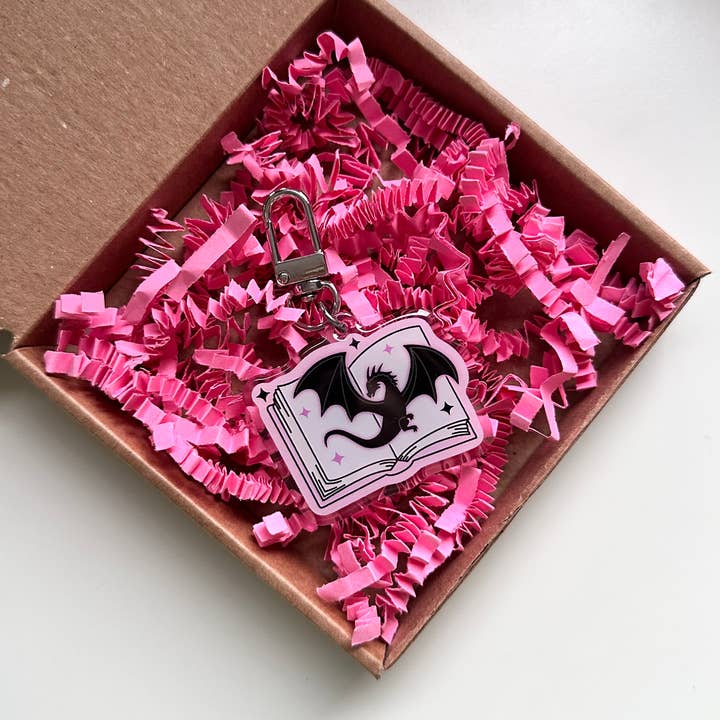 Portachiavi Libro del Drago Fantasy Romantico Magico Regalo per la vendita all'ingrosso da parte di Dolly’s Doodles