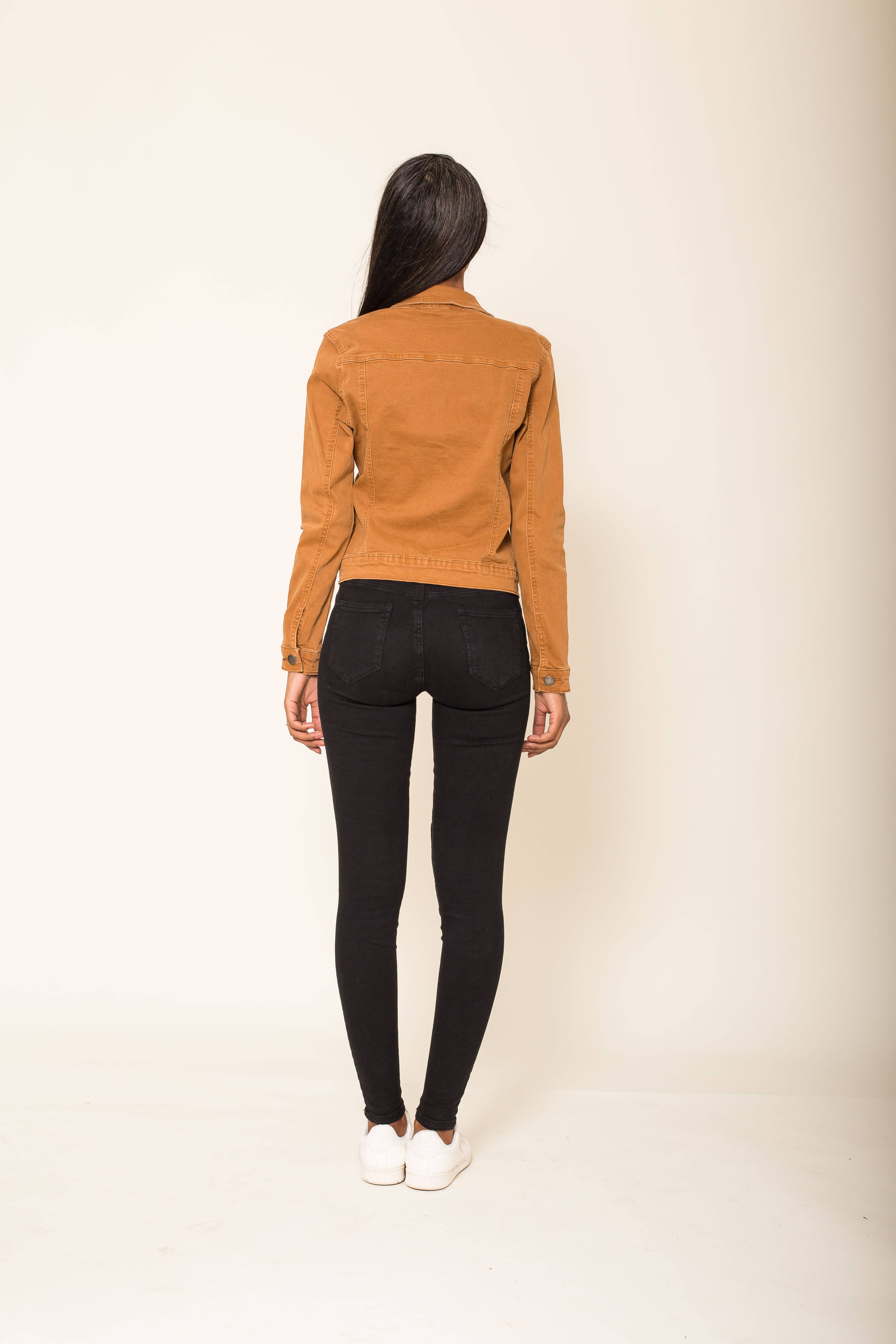 Nina Carter - Wholesale Jas - Dames - Stretch nauwsluitend jack kleur J212A79