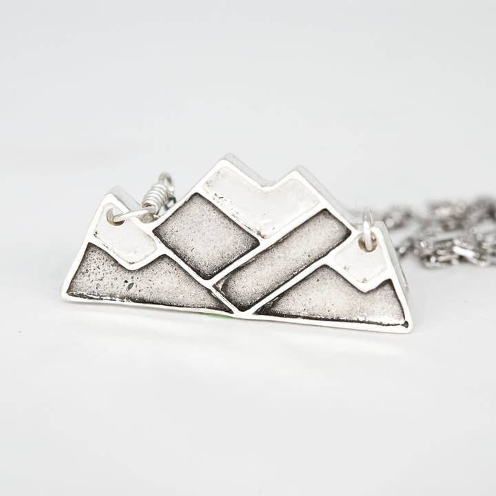 Collier Heart Mountain pour la vente par Mackenzie Jones Designs
