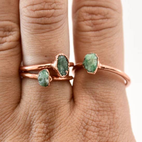 Daddy Daughter Jewelry - Venta al por mayor Anillos solitarios - Anillo de esmeralda | Anillo de piedra de nacimiento de mayo | Joyas de piedra de nacimiento7