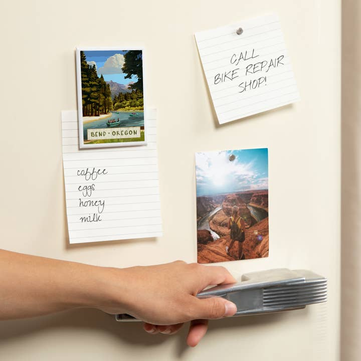 Lantern Press - Wholesale Magnet - MAGNET Bend, Oregon, River Rafting