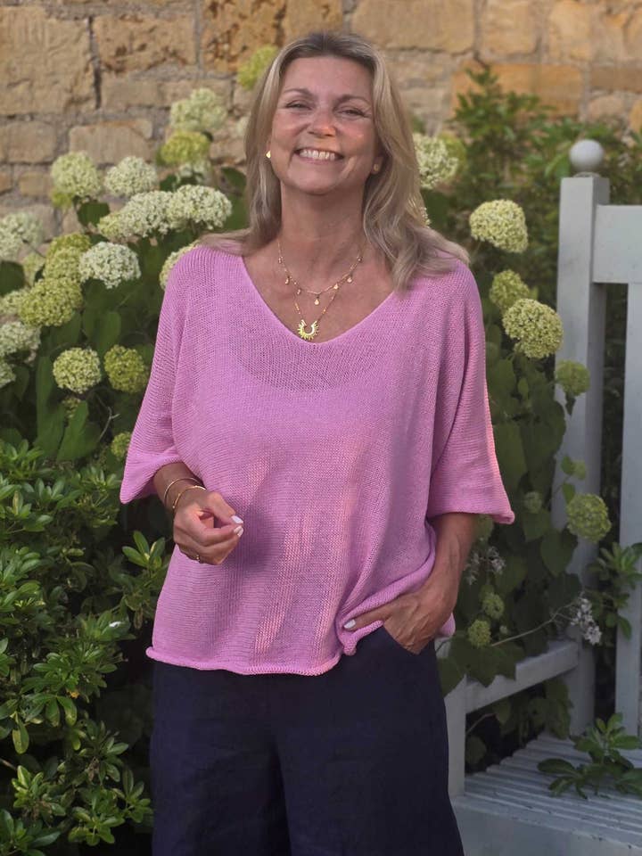 Cadenza Italy Ltd - Wholesale Knit Top - Women's - Cotton Blend V Neck Tunic Top14