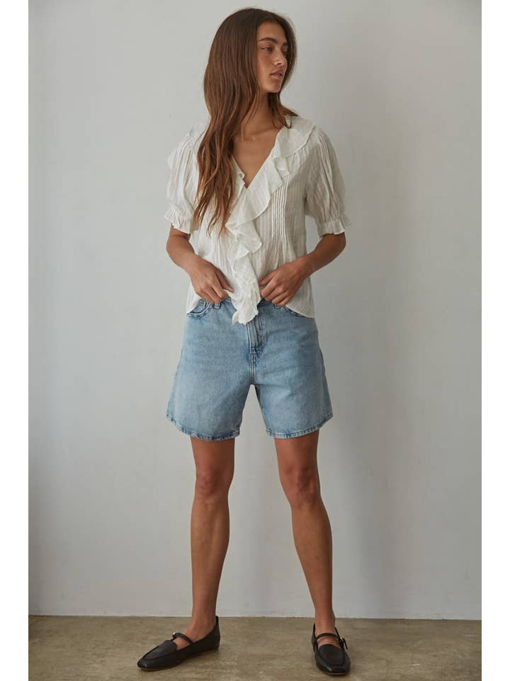 By Together - Wholesale Blouse - Women's - L8439 | Woven Cotton Buttondown V-Neck Short Sleeve Top4