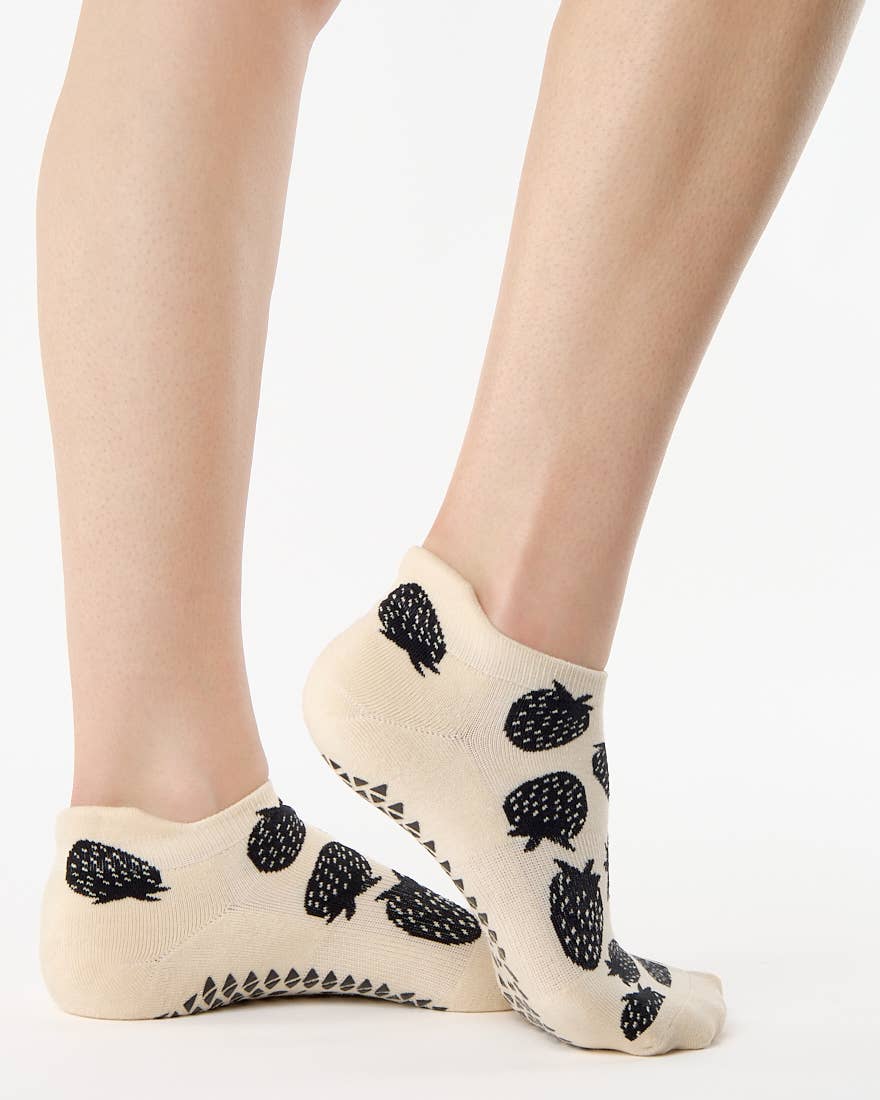 Pointe Studio - Vente Chaussettes – femme - Chaussettes antidérapantes pour femmes intégrales Berry Grip en mélange de coton pour Pilates et barre4