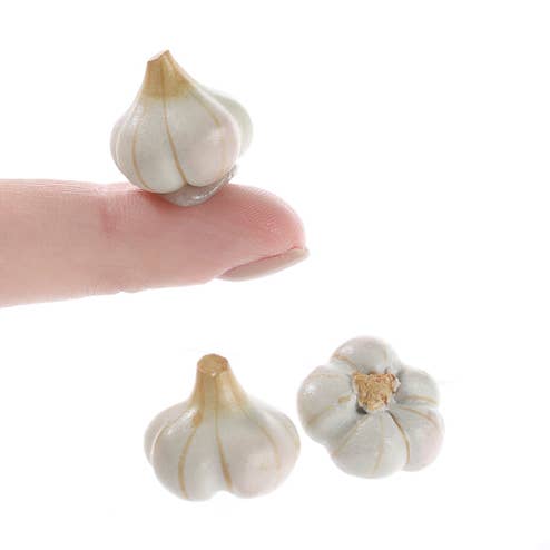 Paquete de 3 bulbos de ajo en miniatura - 3/4" de alto x 1/2" de diámetro para venta al por mayor de Factory Direct Craft