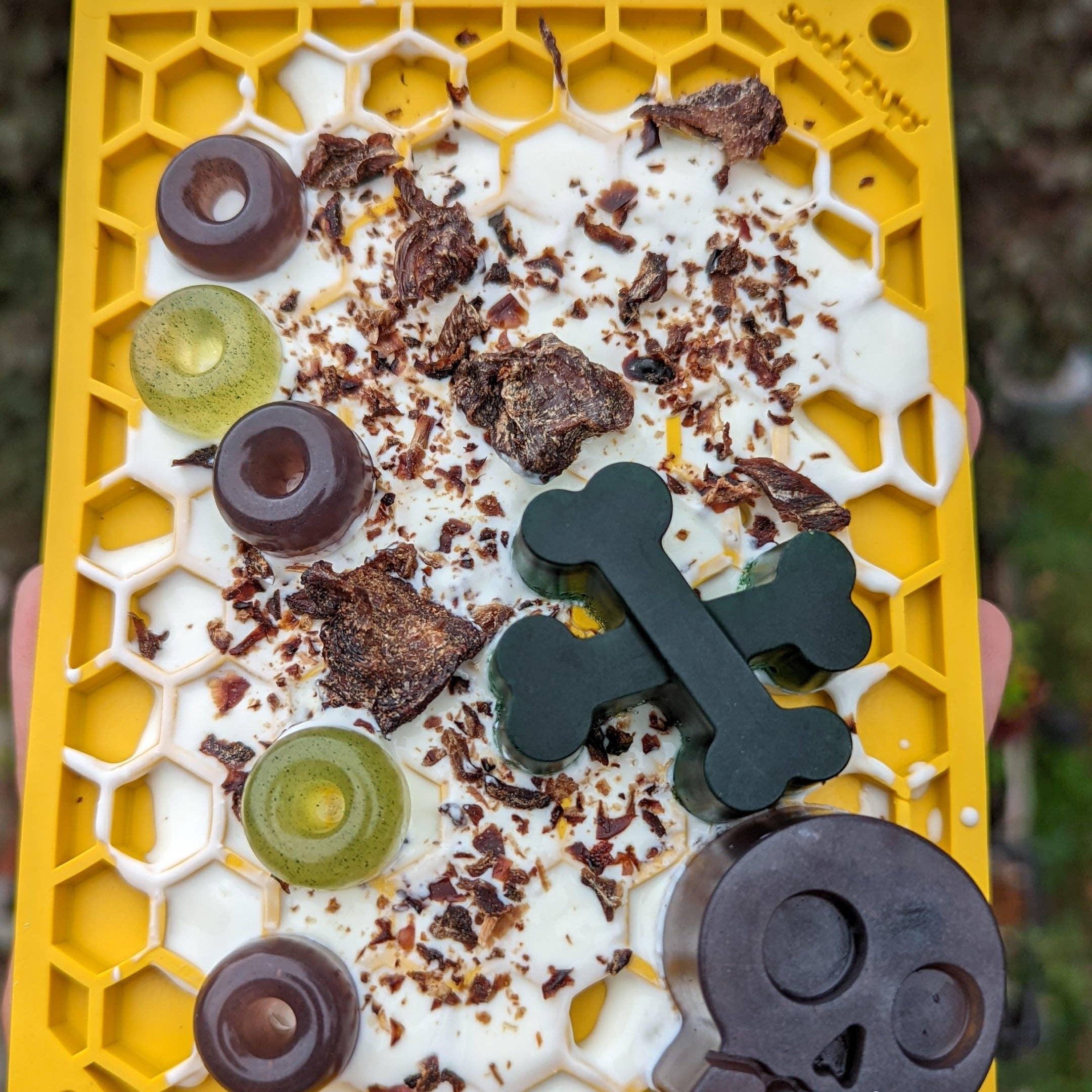 Rover Pet Products – Tapete para comedouro – Cão por atacado – Tapete de lambida Honeycomb Emat para enriquecimento – tamanho médio6