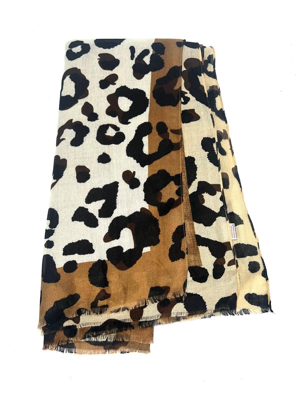 LINETA – Großhandel Schal – Damen – HGE-20032 Bedrucktes Halstuch mit Leopardenmuster2