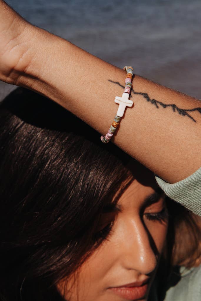 Crowned Free - Wholesale Beaded Bracelet - Humility Bracelet - Made by Survivors  3