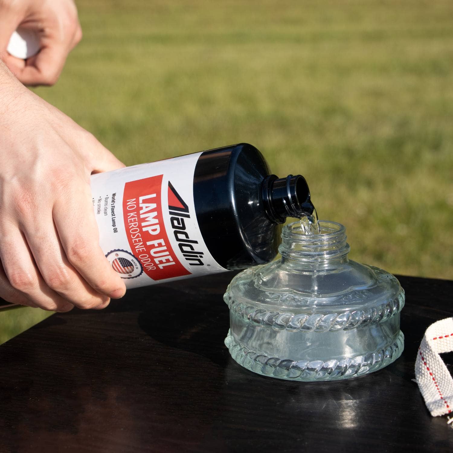 Crownplace Brands, Ltd - Wholesale Lantern - Aladdin Genuine Lamp Fuel / OIL3