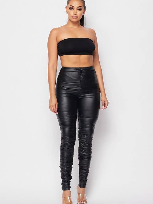 LEGGINGS EN CUIR PU pour la vente par La'Chelle Boutique Wholesale