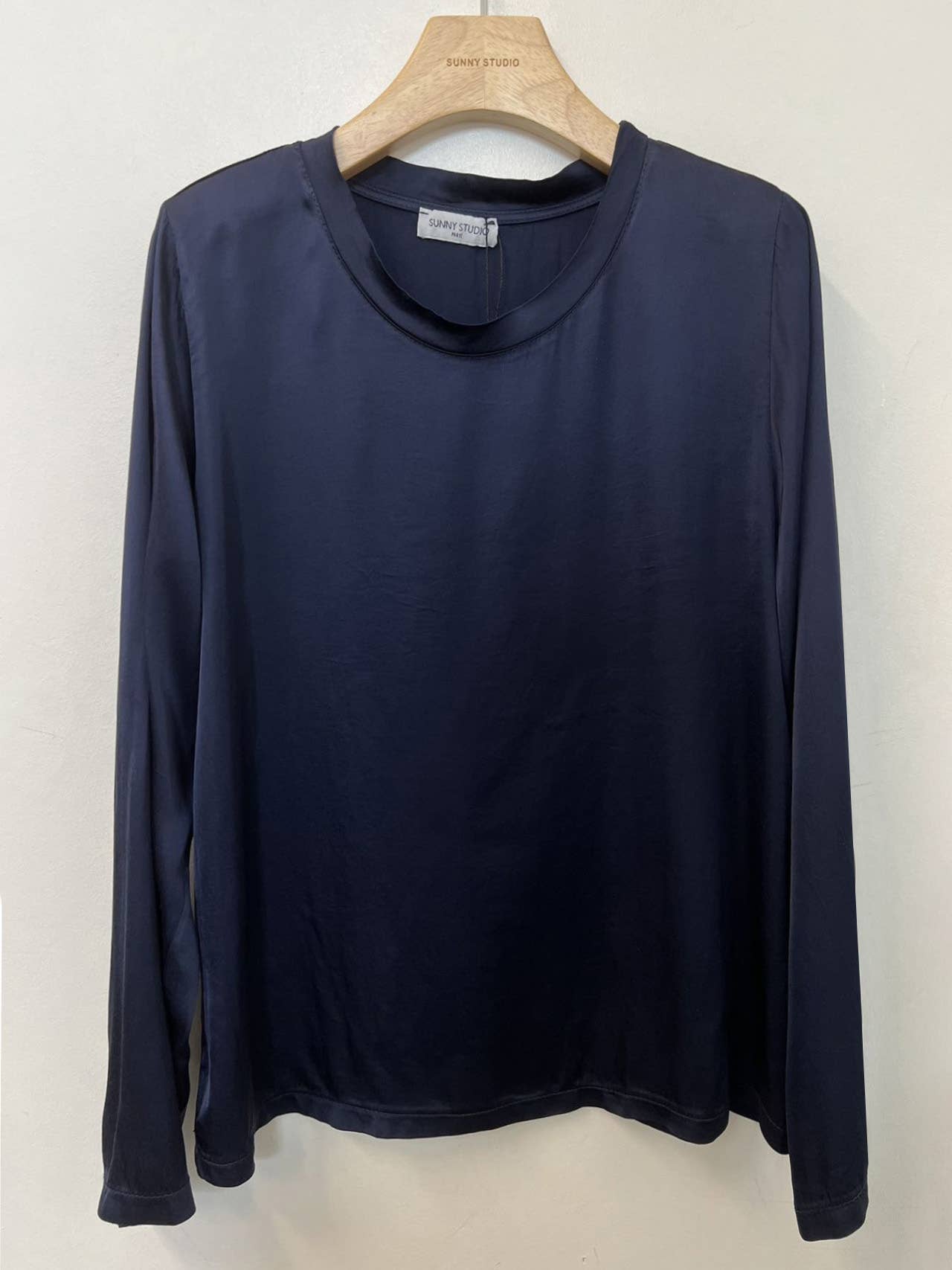 SUNNY STUDIO – T-shirt – Mulher por atacado – Camisola de manga comprida elegante2