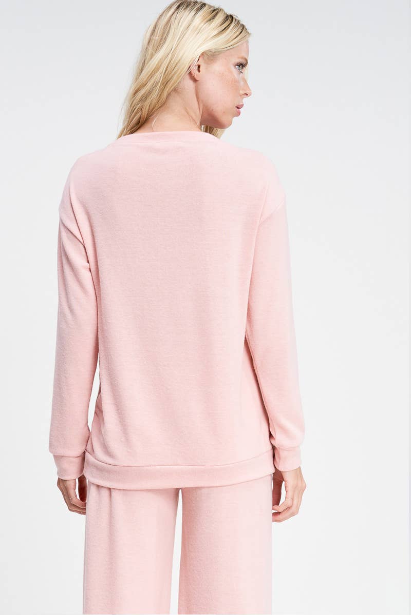 Phil Love – Großhandel Set aus Oberteil und Hose (NICHT Loungewear) – Damen – Weiches Loungewear-Set mit Champagnerflaschenprint für den Urlaub4