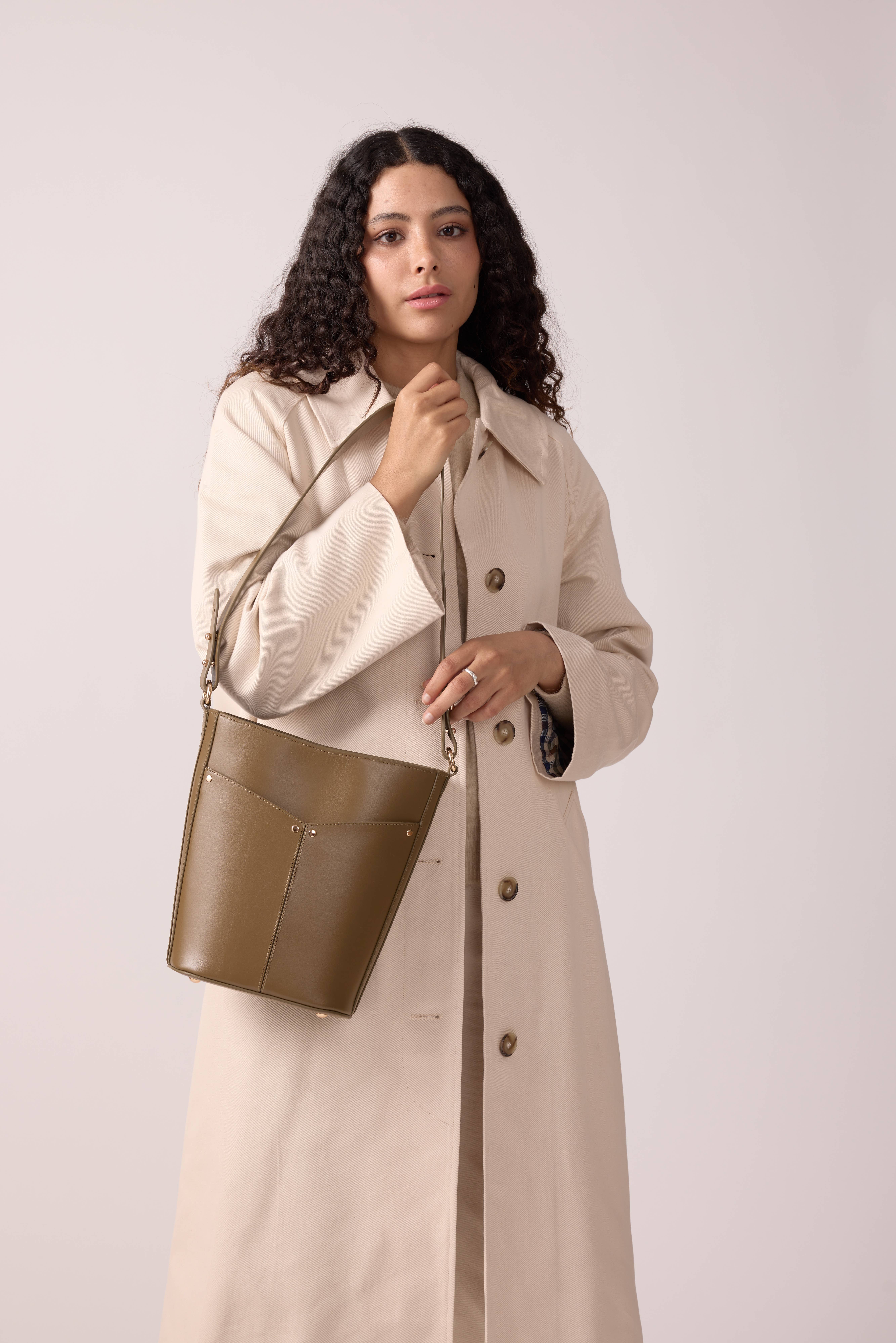 Maradji - Vente Sac porté épaule – femme - SAC SCEAU CUIR BRONZE GABRIELLE4