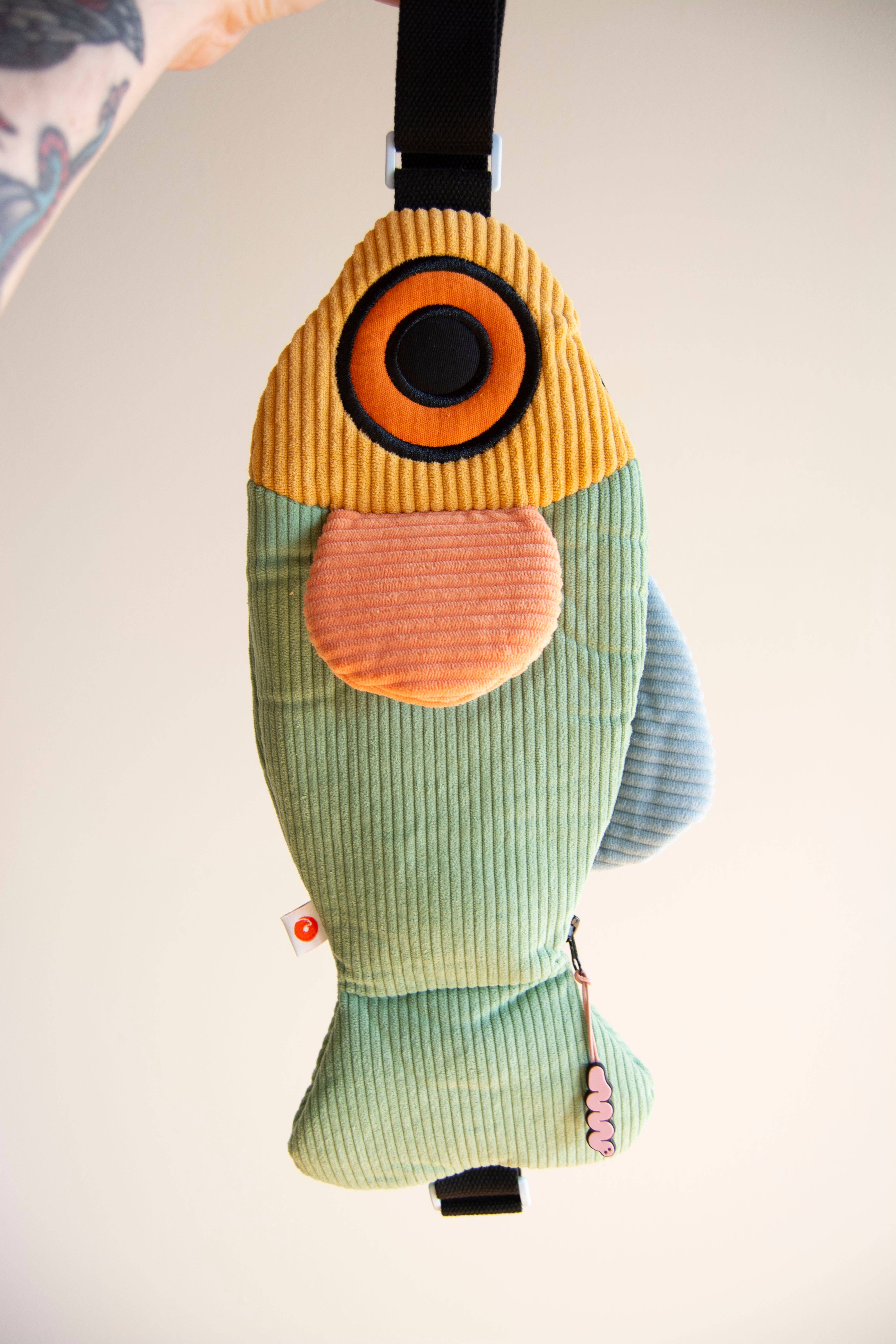 Curlworks - Wholesale Crossbody bag – Unisex - The Fish Bag - Fruity1