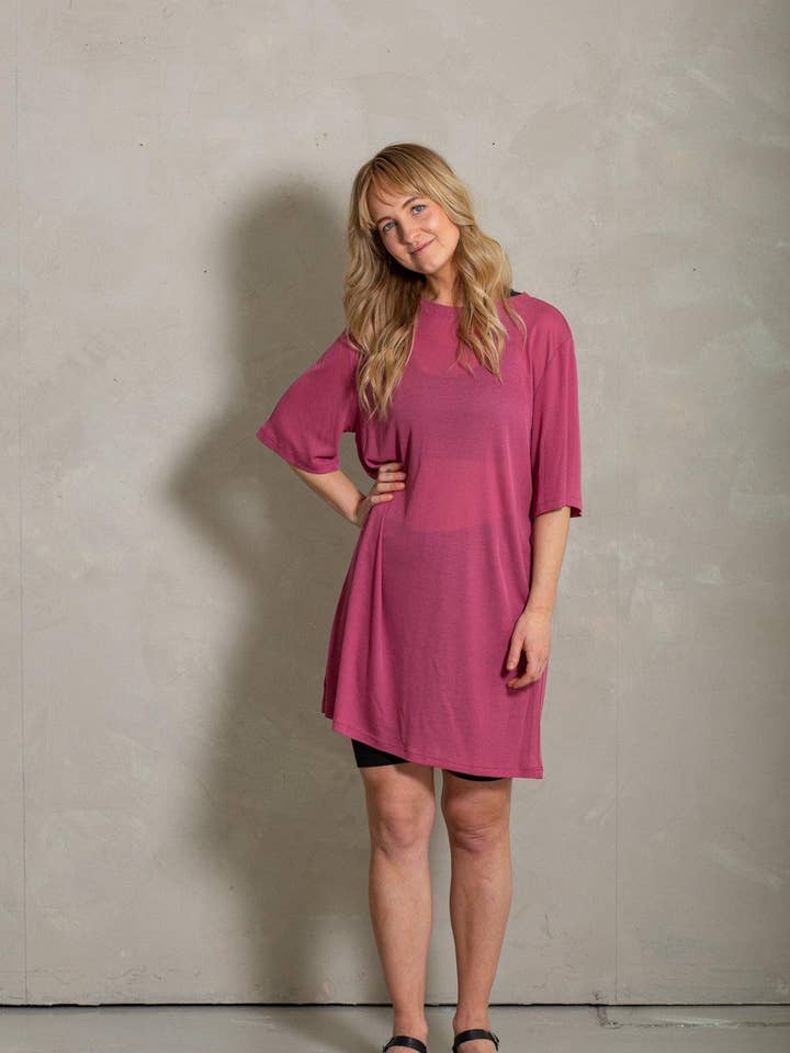 Robe Juniper - Cerise pour la vente par MORICO