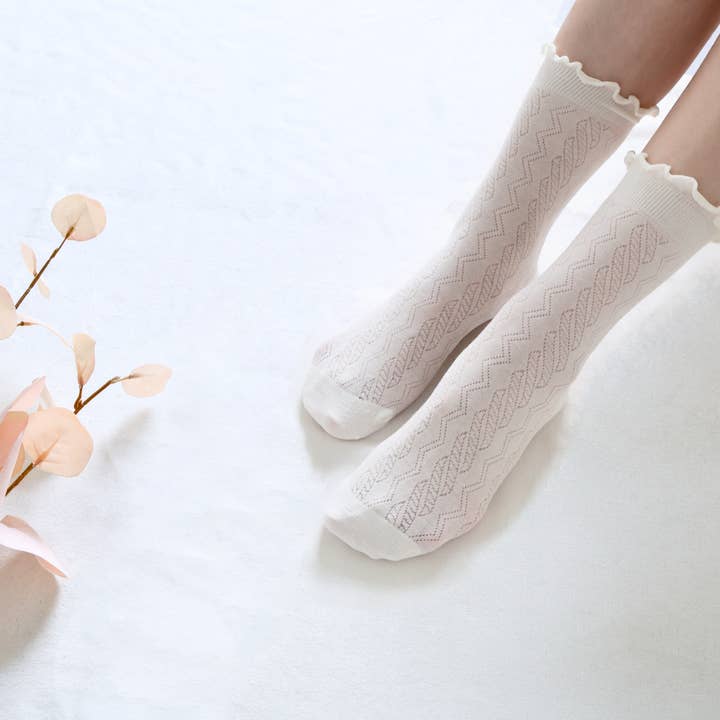 Happy Knits – wholesale Socks – Women's – Women's Ruffle Mesh Cotton Socks - Retro & Breathable7