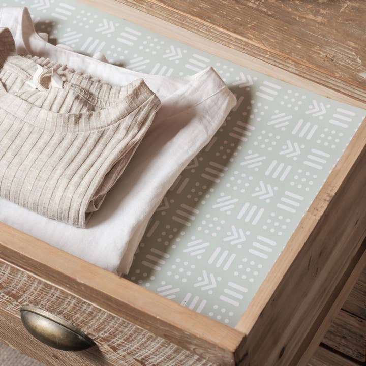 Clothes Doctor - Wholesale Retailer Display - Home & Living - Scented Drawer Liners - White Tea & Mint0