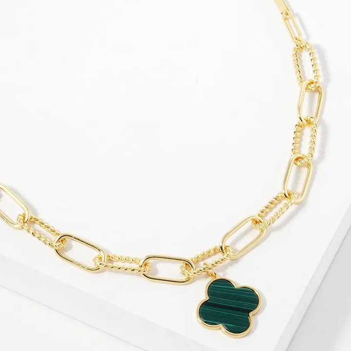 Wild Honey - Wholesale Pendant/Charm Necklace - 18K Gold Dipped Quatrefoil Pendant Link Chain Necklace