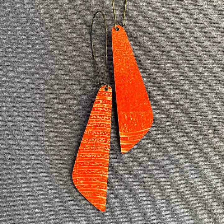 Boucles d'oreilles pour la vente par Anna Totten