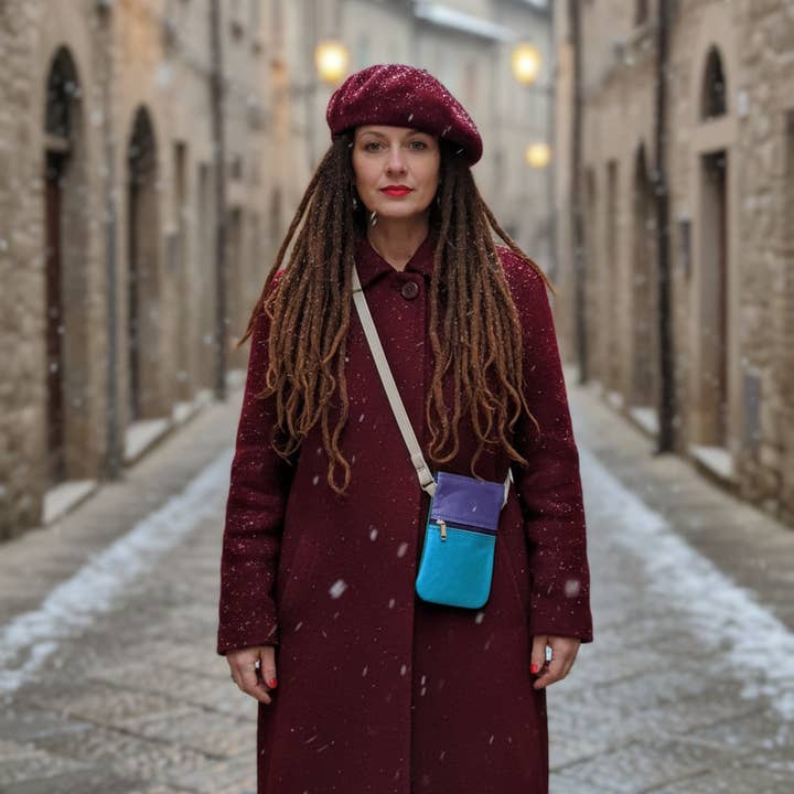 Happy Lona - Wholesale Pouch - Women's - Mobile Bag Leather1