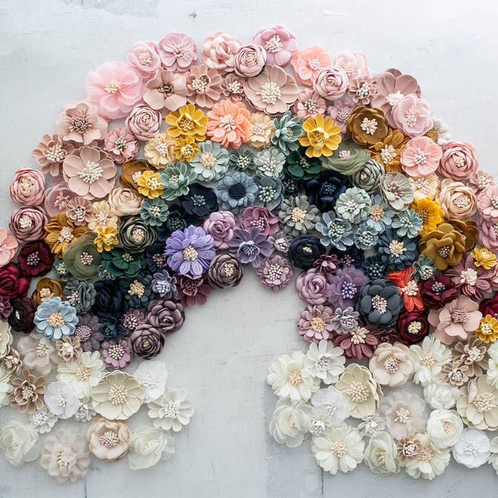 Indy Supply Co - Wholesale Craft Supplies - Miniature 3D Fabric Flower Craft Kit1