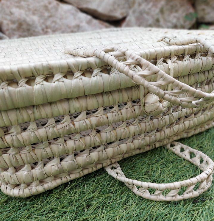 Maya Mallorca - Vente Paniers - Moyenne mallette en fibres de palmier1