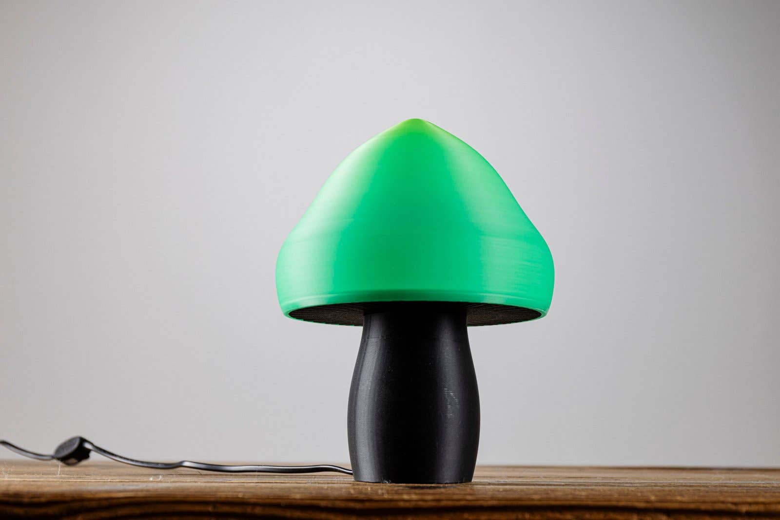 Lucine & Bastien - Wholesale Accent/Desk Lamp - VOLVAIRE - The mushroom that will illuminate your interior6