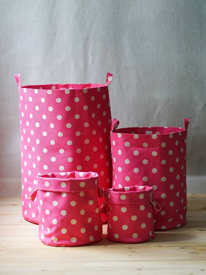 Hot pink bold dot storage bins for wholesale by griffin savoy inc