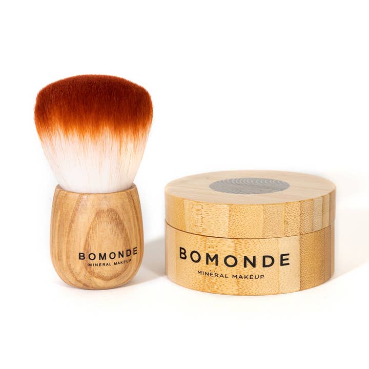 Mineral Foundation, Kabuki brush | Clean, Toxin-Free, Vegan Makeup for wholesale by bomonde