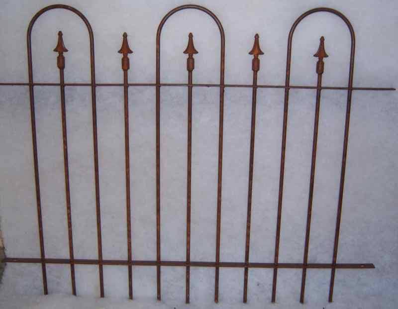 Garden Iron And More - Wholesale Outdoor Ornament/Decor - WROUGHT IRON SELF INSTALLATION 3FT CONNECTING FENCE1
