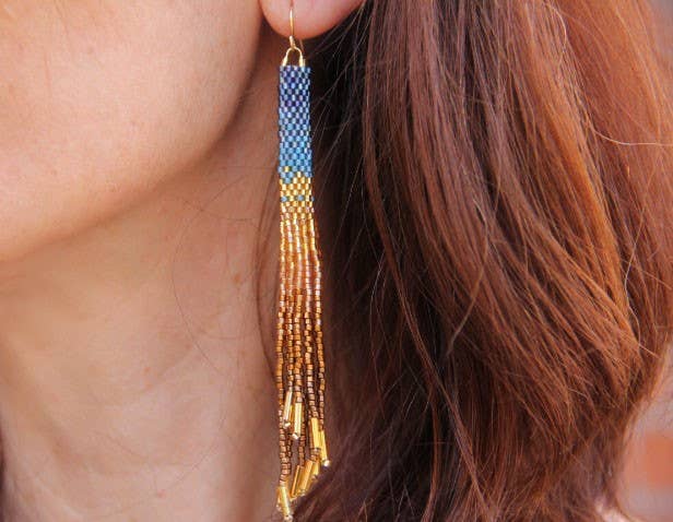 Mayana Designs Co - Wholesale Tassel Earrings - Beaded Handwoven Ombre Tassel Earrings (Indigo)3
