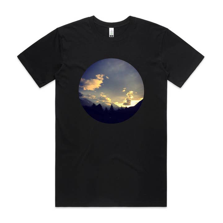 High Tees - Wholesale T-Shirt (Graphic) - Unisex - Chamonix Sunset T shirt x2