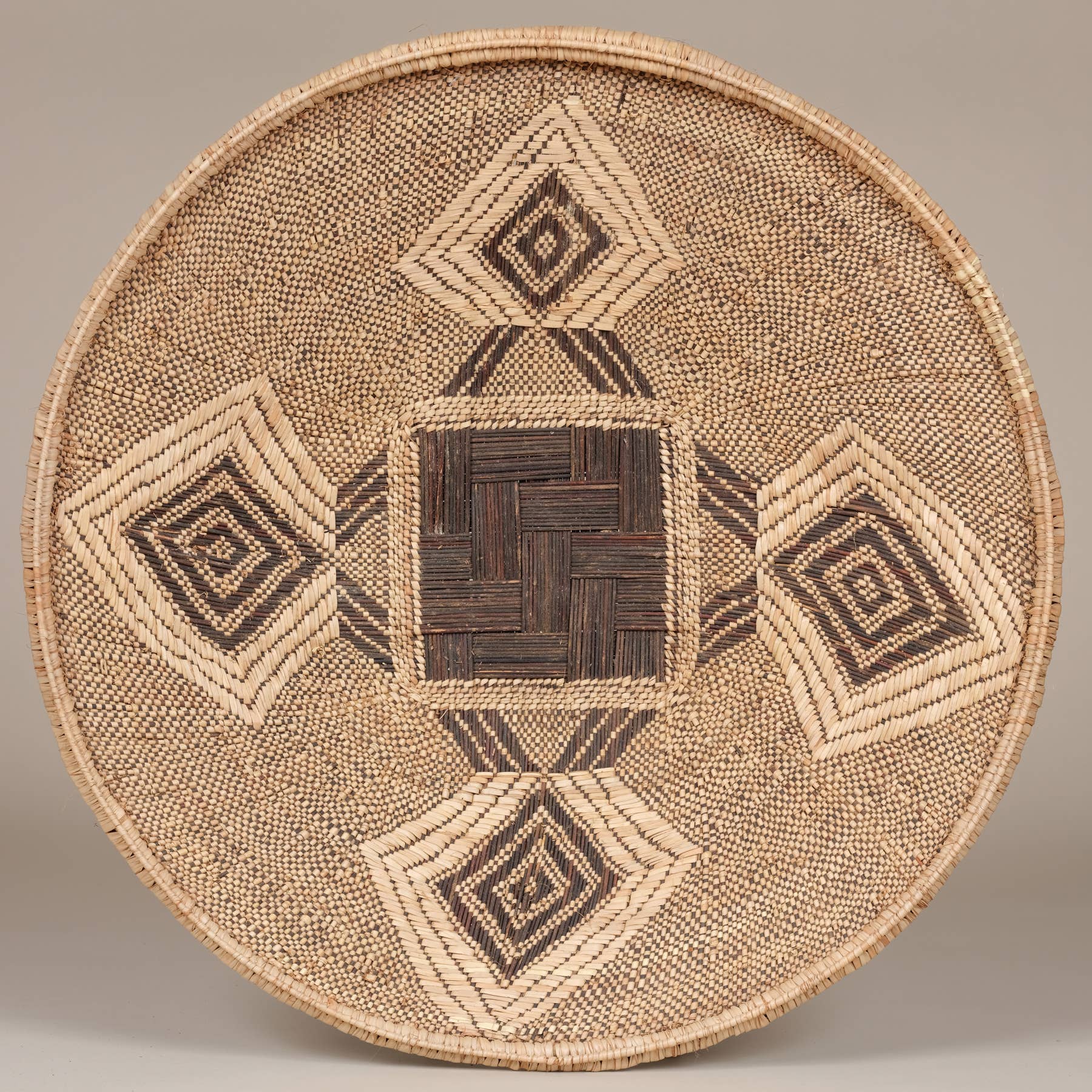 AS'ART a sense of crafts - Wholesale Basket - Winnowing Baskets, Zambia, diam. 54-63 cm7