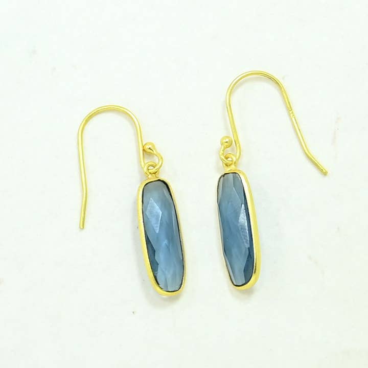 Schmuckoo Berlin - Wholesale Dangle Earrings - Polina Earring Gold Plated Silver 925 - Blue Iolite3